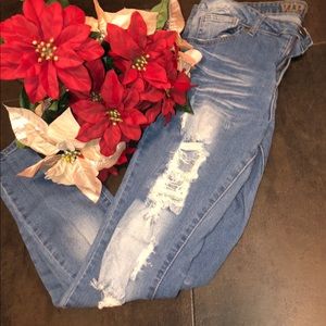 Distressed Skinny Jeans